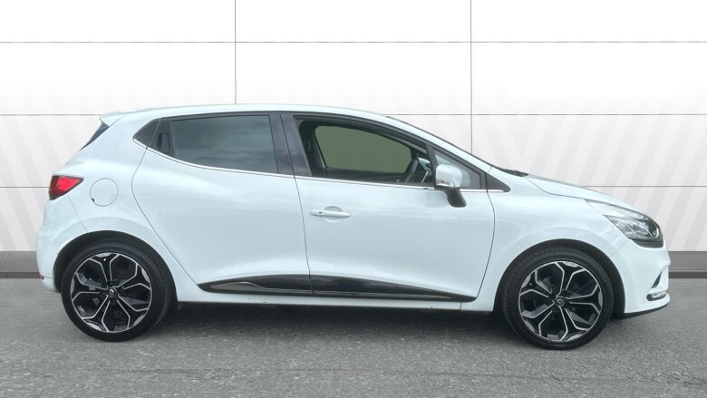 Renault Clio 0.9 TCE 90 Iconic 5dr Petrol Hatchback